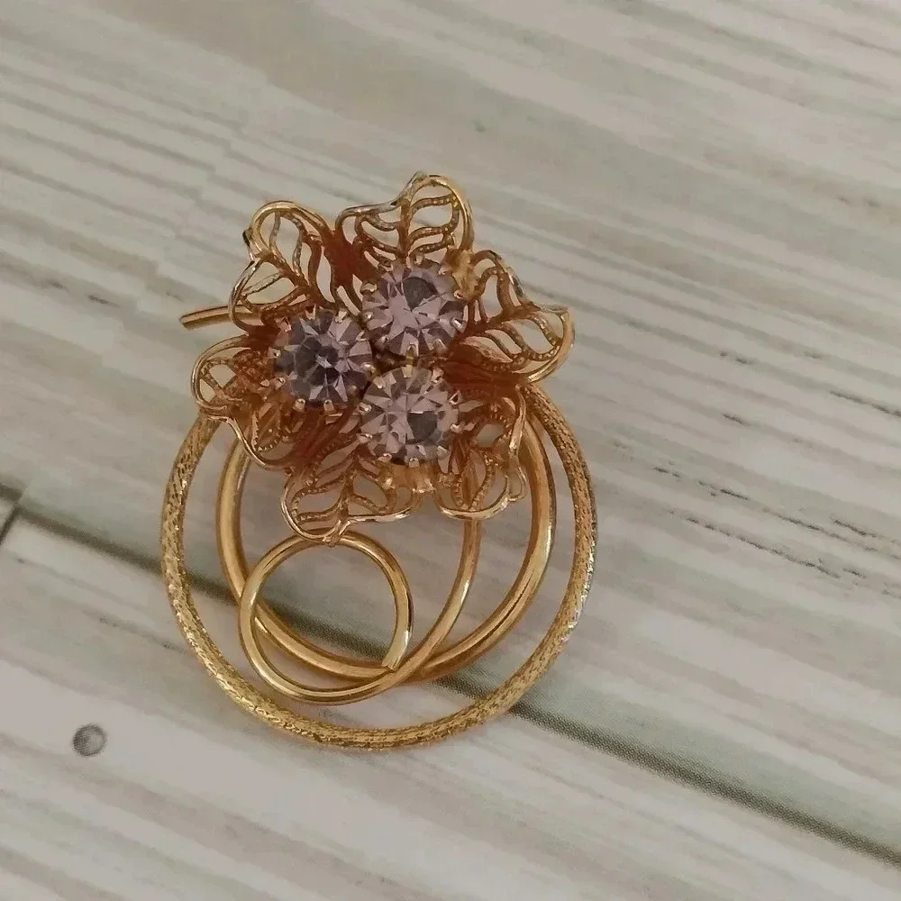 Gold Tone Circular Fashion Pink Rhinestones Brooch Pin 1